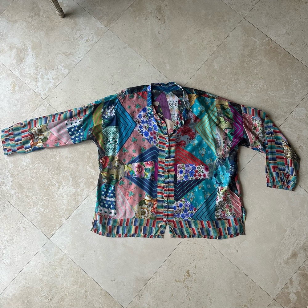Johnny Was Imagination Kari Silk Printed Button-down Blouse